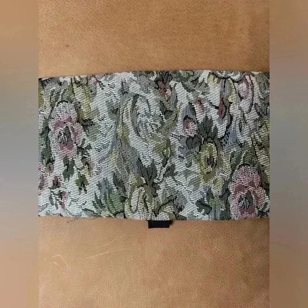 Vintage Travel Makeup Or Jewelry Storage Case Floral Pattern